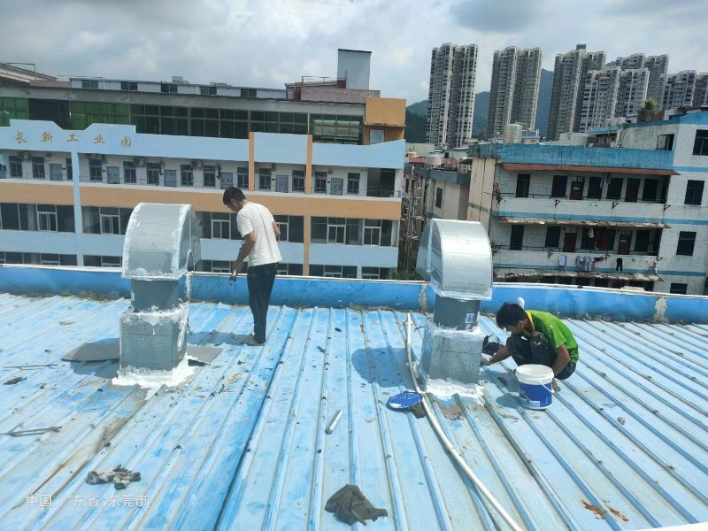 范县钢结构屋面涂料维修方法